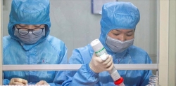 coronavirus : un vaccin contre le covid-19 tester a Wuhan